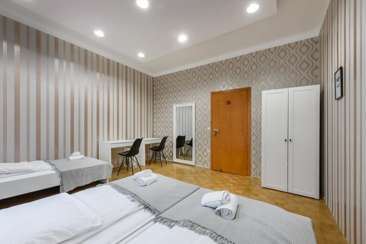 Royal Rooms*** Ljubljana Kültér fotó